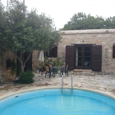 Kipseli Cottage Polis Pokoj fotografie