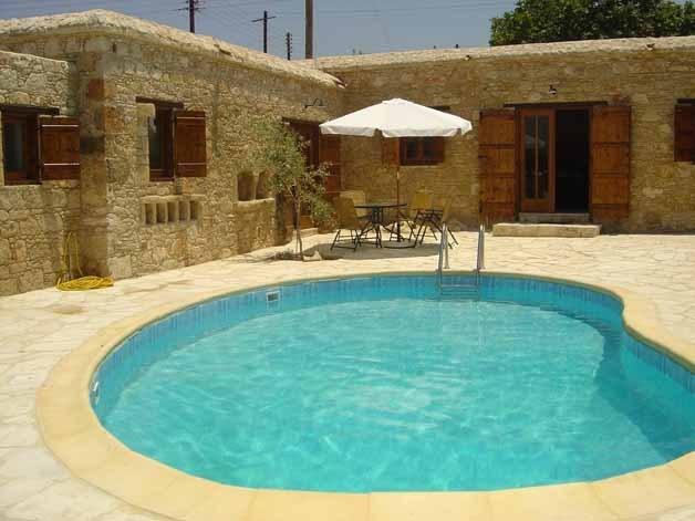Kipseli Cottage Polis Exteriér fotografie