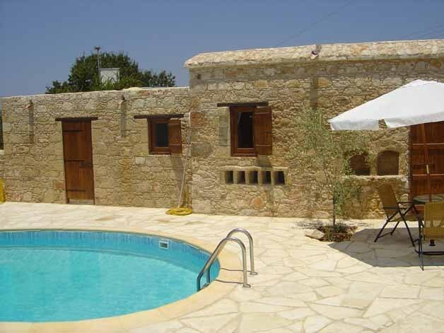 Kipseli Cottage Polis Exteriér fotografie
